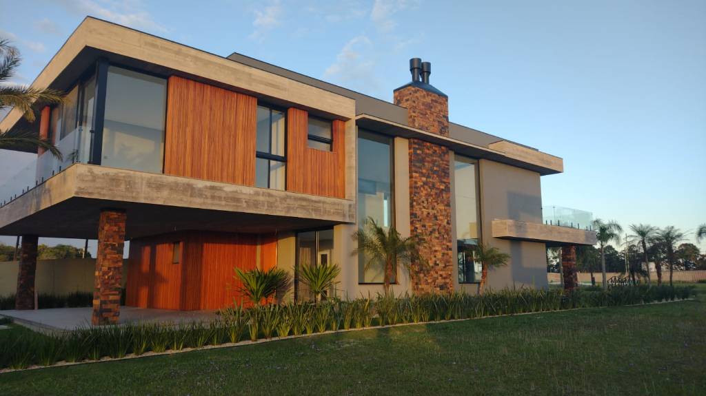 Casa em Condomínio 5 dormitórios em Capão da Canoa | Ref.: 7100